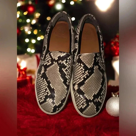 Tory Burch Snakeskin Slip-on shoes - Picture 14 of 14